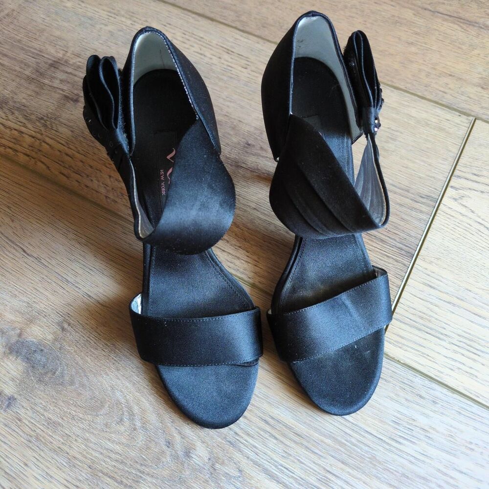 Unbranded Women's Black Courts
